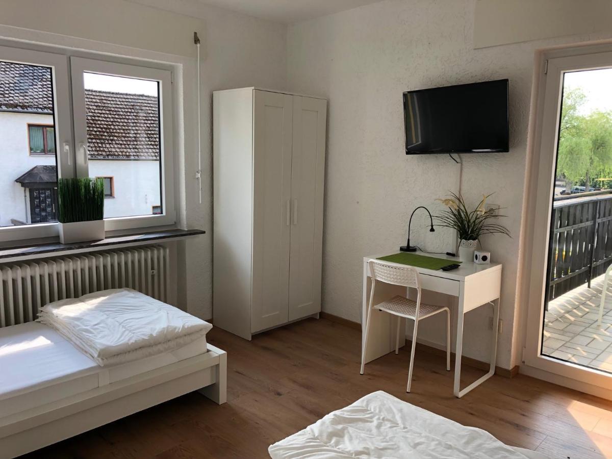 Big Ben'S Guesthouse Müllenbach Eksteriør bilde